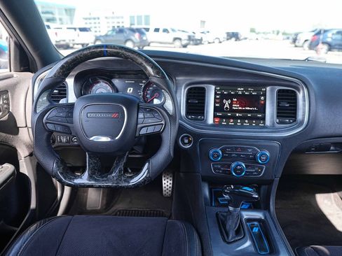 Used 2018 Dodge Charger R/T RWD image 29
