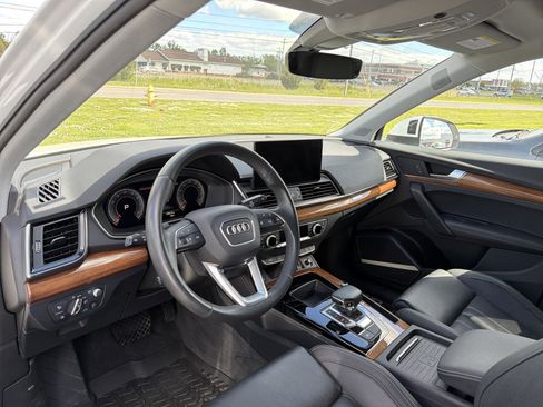 Used 2023 Audi Q5 2.0T Prestige AWD/4WD image 8