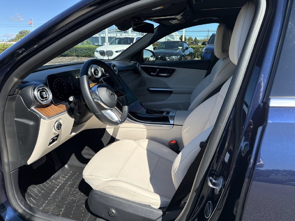 Used 2022 Mercedes-Benz C 300 4MATIC Sedan image 10