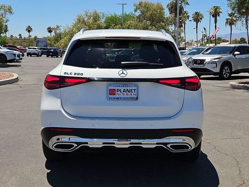 Used 2024 Mercedes-Benz GLC 300 image 7