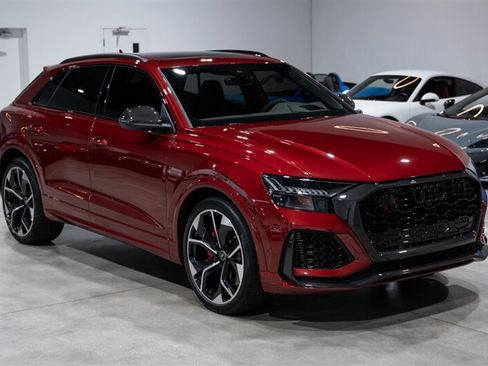 Used 2024 Audi RS Q8 AWD/4WD image 8