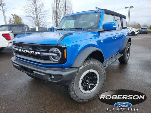 New 2024 Ford Bronco Outer Banks w/ Sasquatch Package image 1