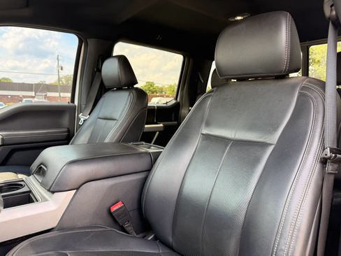 Used 2022 Ford F250 Lariat AWD/4WD image 16