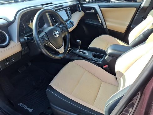 Used 2016 Toyota RAV4 XLE image 14