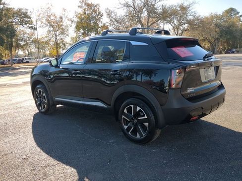 Certified 2026 Nissan Kicks SR w/ Cold Weather Package image 7