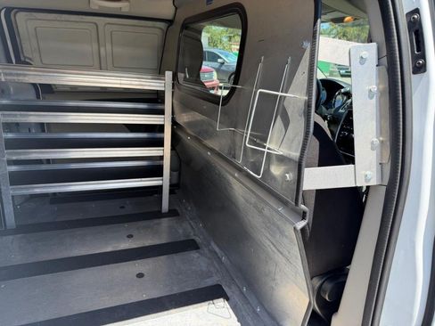 Used 2013 RAM C/V Tradesman FWD image 17