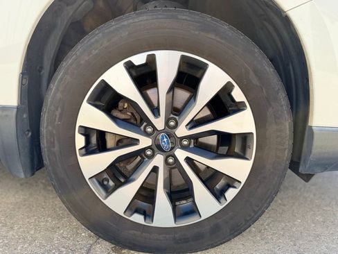 Used 2017 Subaru Outback 2.5i Limited image 12