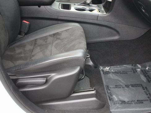 Used 2021 Jeep Grand Cherokee Laredo X image 31