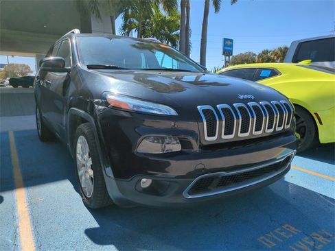 Used 2015 Jeep Cherokee Limited image 2