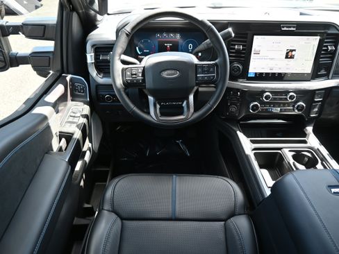 New 2026 Ford F250 Platinum w/ Tremor Off-Road Package AWD/4WD image 22
