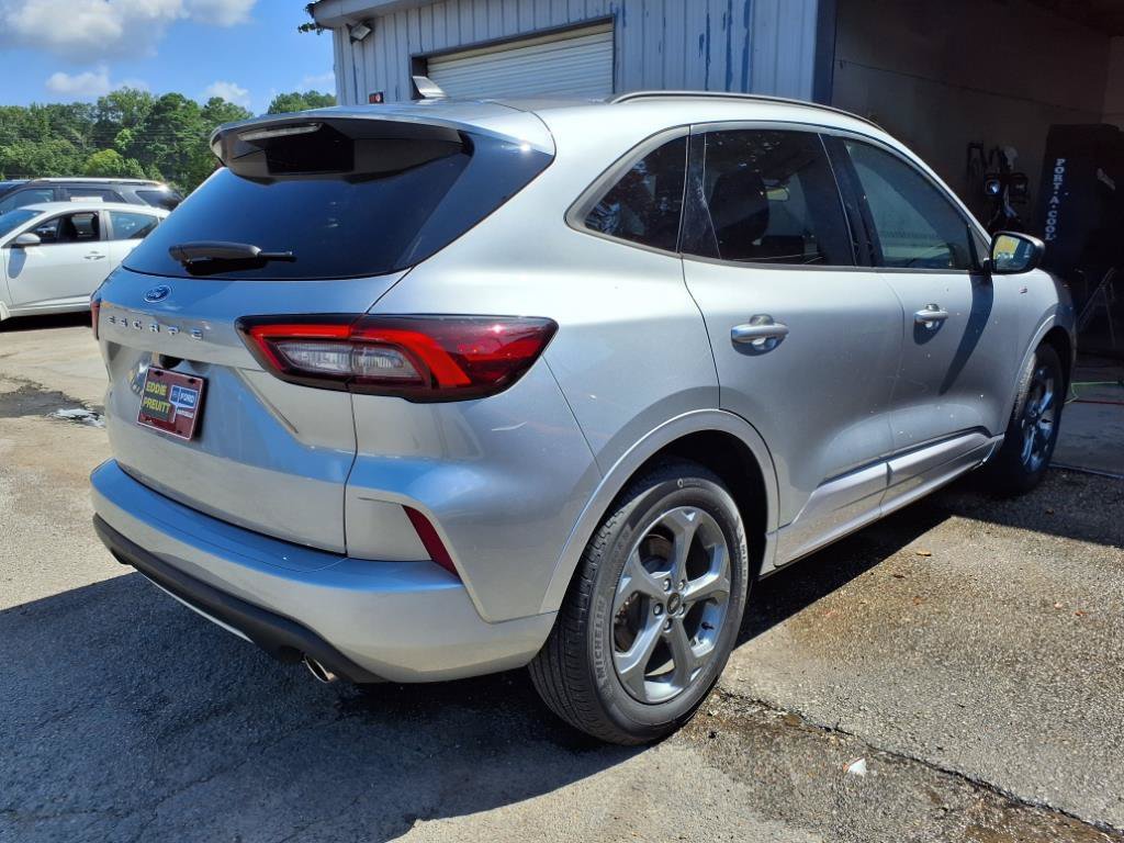 Used 2024 Ford Escape ST-Line FWD image 4