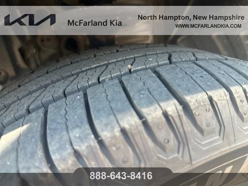 Used 2023 Honda Pilot Touring image 21