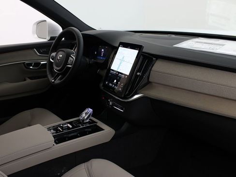 New 2026 Volvo XC90 B5 Core AWD/4WD image 26