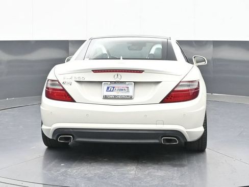Used 2013 Mercedes-Benz SLK 350 image 10