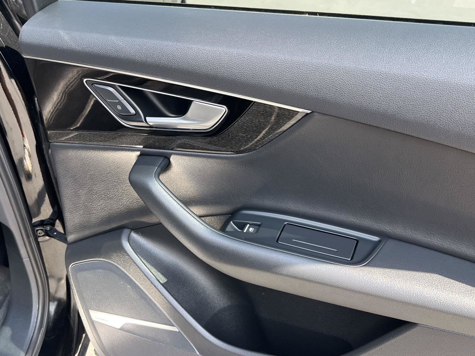 Used 2019 Audi Q7 3.0T Premium Plus AWD/4WD image 28