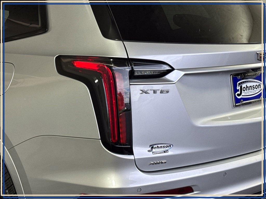Used 2020 Cadillac XT6 Sport AWD/4WD image 12