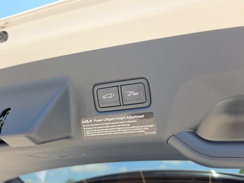 New 2027 Kia Telluride SX FWD image 10