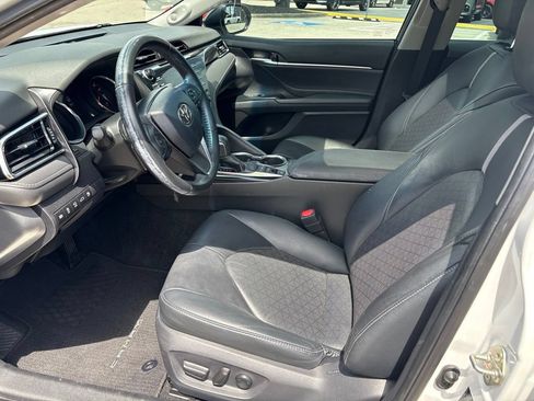 Used 2018 Toyota Camry XSE w/ Driver Assist Package FWD image 19