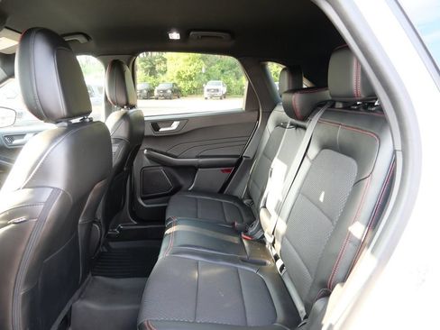 Certified 2023 Ford Escape ST-Line w/ Tech Pack #1 AWD/4WD image 15