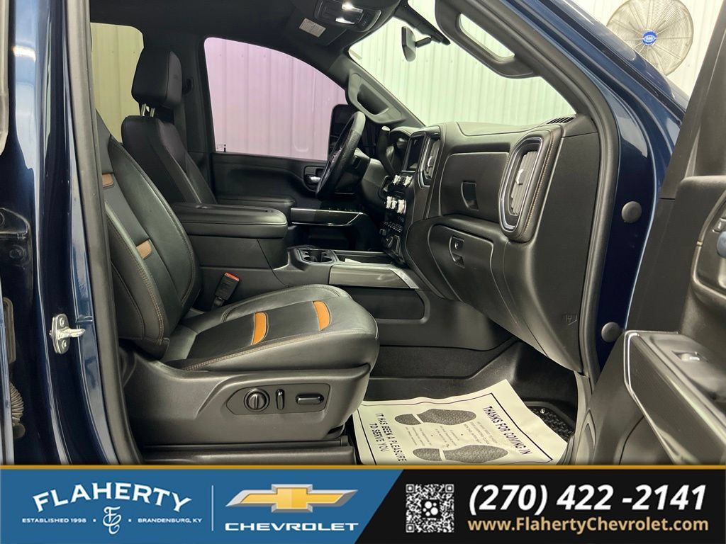 Used 2021 GMC Sierra 3500 AT4 w/ Gooseneck/5TH Wheel Package AWD/4WD image 15