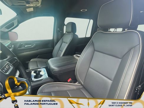 Certified 2025 GMC Yukon XL Elevation image 23