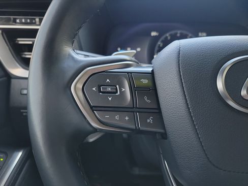 Used 2024 Lexus GX 550 w/ Accessory Package (Z1) AWD/4WD image 29