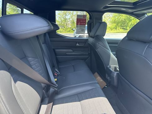 New 2025 Toyota Tacoma TRD Off-Road w/ TRD Off Road Premium Package AWD/4WD image 28