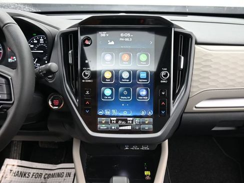 Used 2025 Subaru Forester Premium image 18