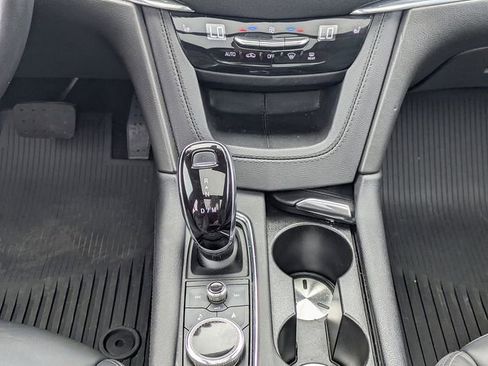 Certified 2023 Cadillac XT5 Premium Luxury w/ LPO, Floor Liner Package AWD/4WD image 18