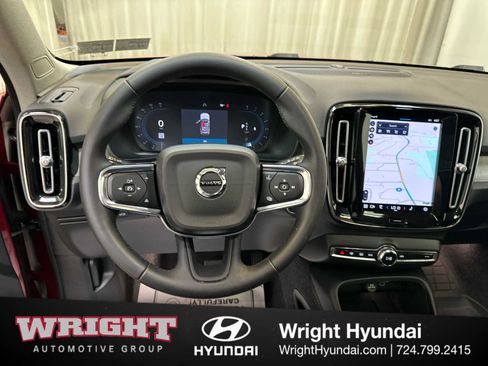 Used 2023 Volvo XC40 B5 Plus w/ Driver Assist Package image 19