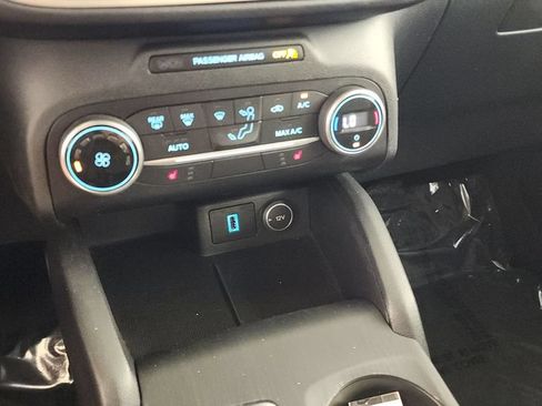 Used 2020 Ford Escape SE AWD/4WD image 17