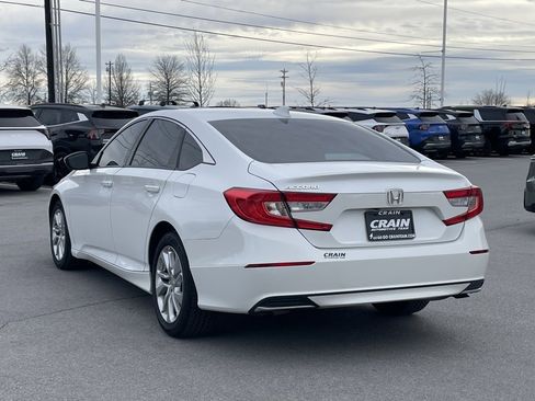 Used 2018 Honda Accord LX image 5