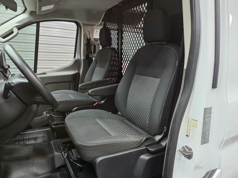 Used 2021 Ford Transit 250 Low Roof w/ Exterior Upgrade Package RWD image 18