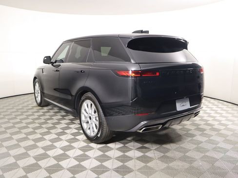 New 2026 Land Rover Range Rover Sport SE image 7