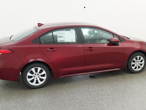New 2026 Toyota Corolla LE FWD image 10