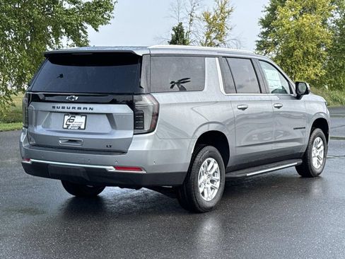 New 2026 Chevrolet Suburban LT w/ Comfort Package AWD/4WD image 12