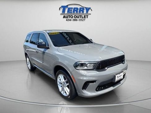 Used 2023 Dodge Durango GT AWD/4WD image 2