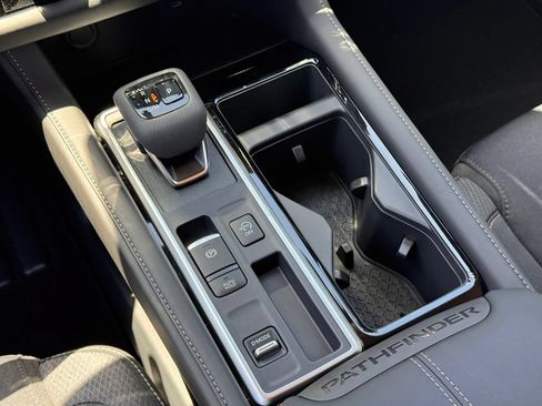 New 2026 Nissan Pathfinder SV w/ Cargo Package FWD image 17