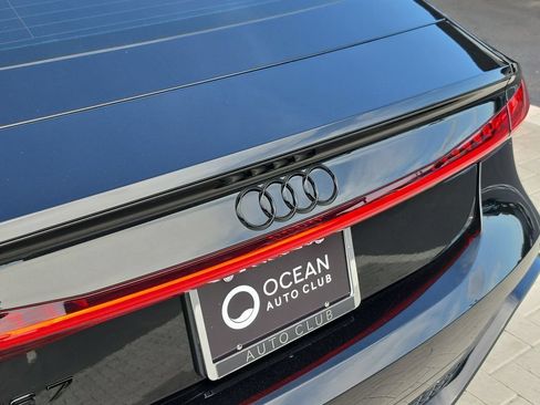Used 2025 Audi RS 7 Performance AWD/4WD image 6