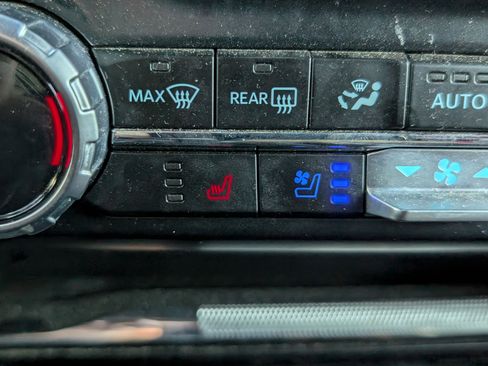 Used 2023 Ford F150 Raptor w/ Raptor 37 Performance Package image 21