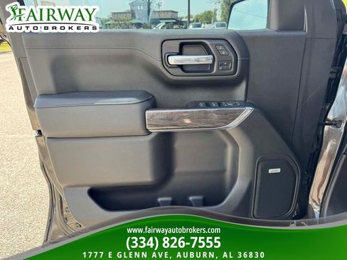 Used 2021 Chevrolet Silverado 1500 LTZ w/ LTZ Convenience Package II AWD/4WD image 27