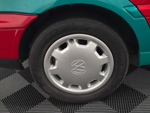 Used 1996 Volkswagen Golf GL FWD image 68