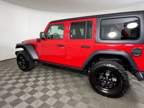 Used 2024 Jeep Wrangler Unlimited AWD/4WD image 8