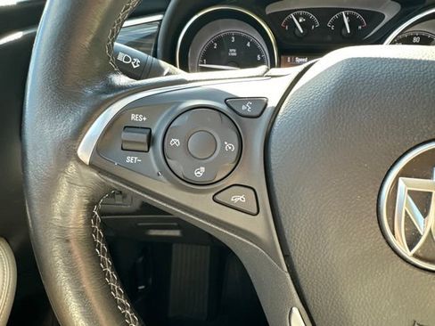 Used 2020 Buick Envision Essence w/ Experience Buick Package AWD/4WD image 34