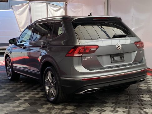Used 2021 Volkswagen Tiguan SEL image 4