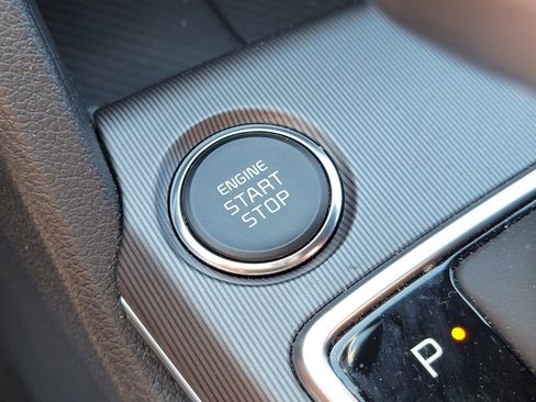 Used 2026 Kia Sportage EX FWD image 30