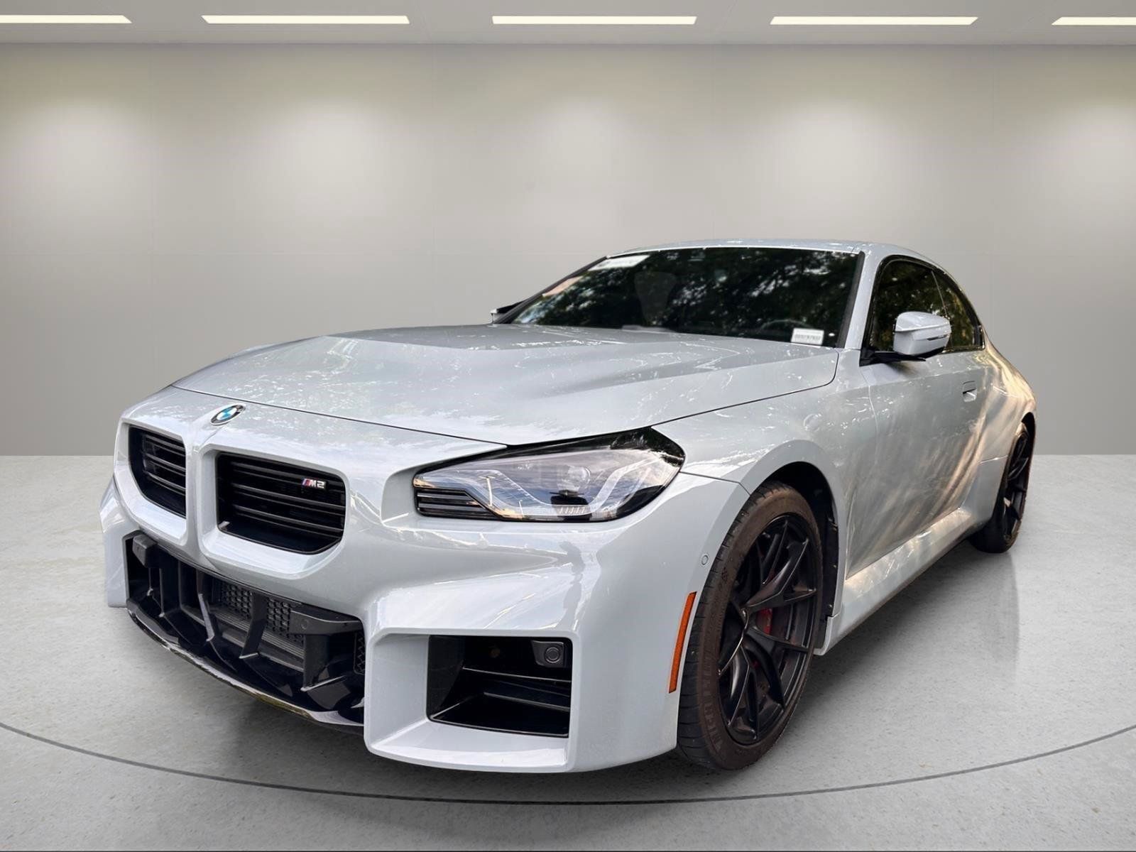 Used 2024 BMW M2 RWD image 3