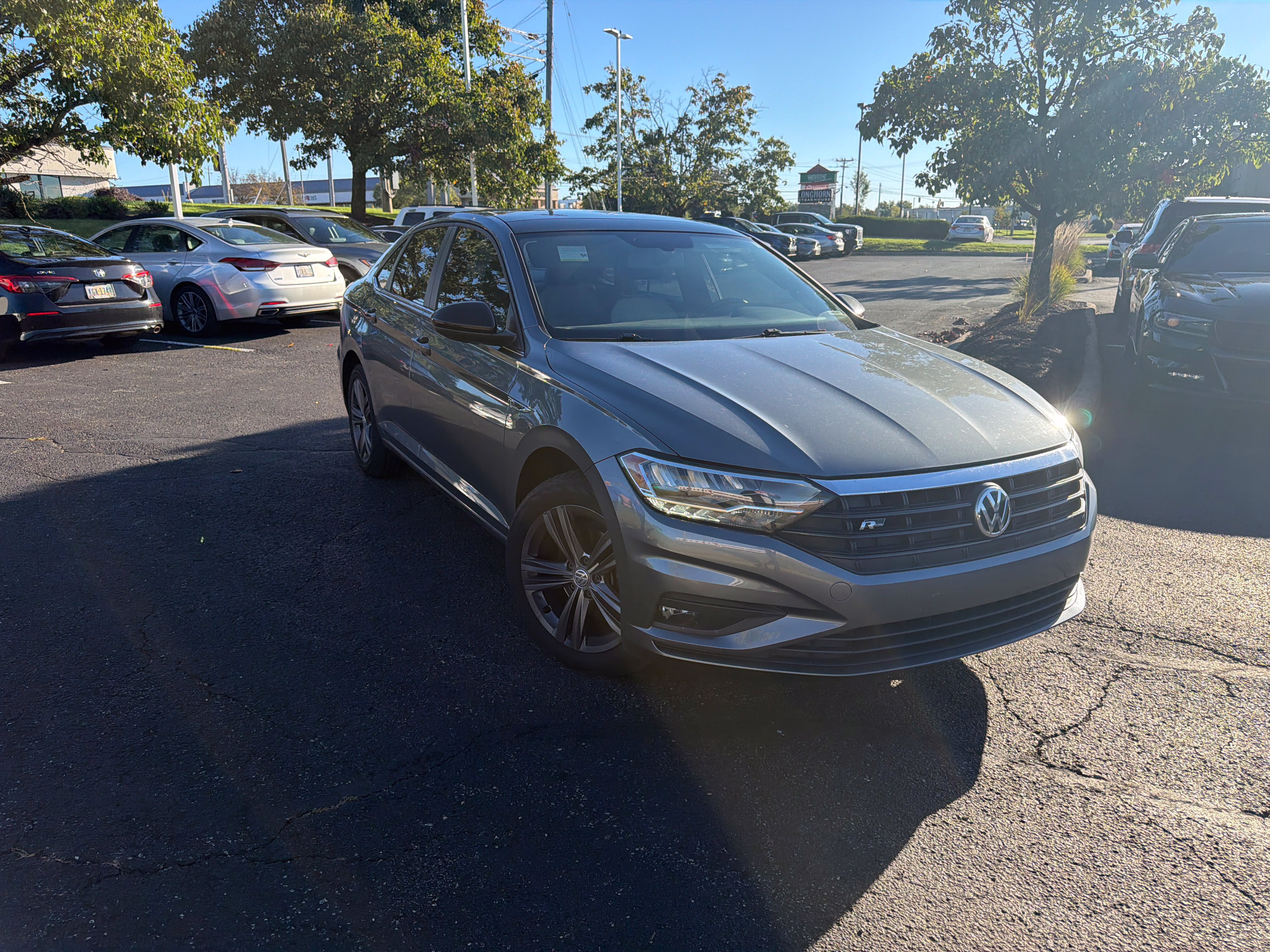 Used 2019 Volkswagen Jetta R-Line FWD image 18