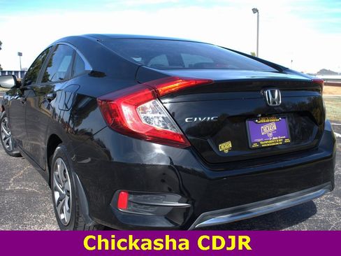 Used 2019 Honda Civic LX image 5