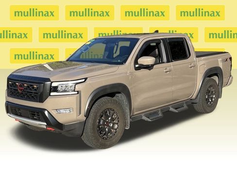 Used 2023 Nissan Frontier Pro-X w/ Pro-X Premium Package image 14